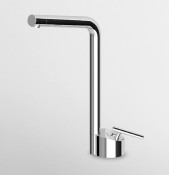 LAVABO Miscelatore monocomando lavabo con bocca alta girevole, aeratore, flessibili di collegamento. LAVABO Miscelatore monocomando lavabo con bocca alta girevole, aeratore, flessibili di collegamento.