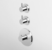 Parte esterna per termostatico DOCCIA  incasso da 1/2, con 2 rubinetti d'arresto. Parte esterna per termostatico DOCCIA  incasso da 1/2, con 2 rubinetti d'arresto.